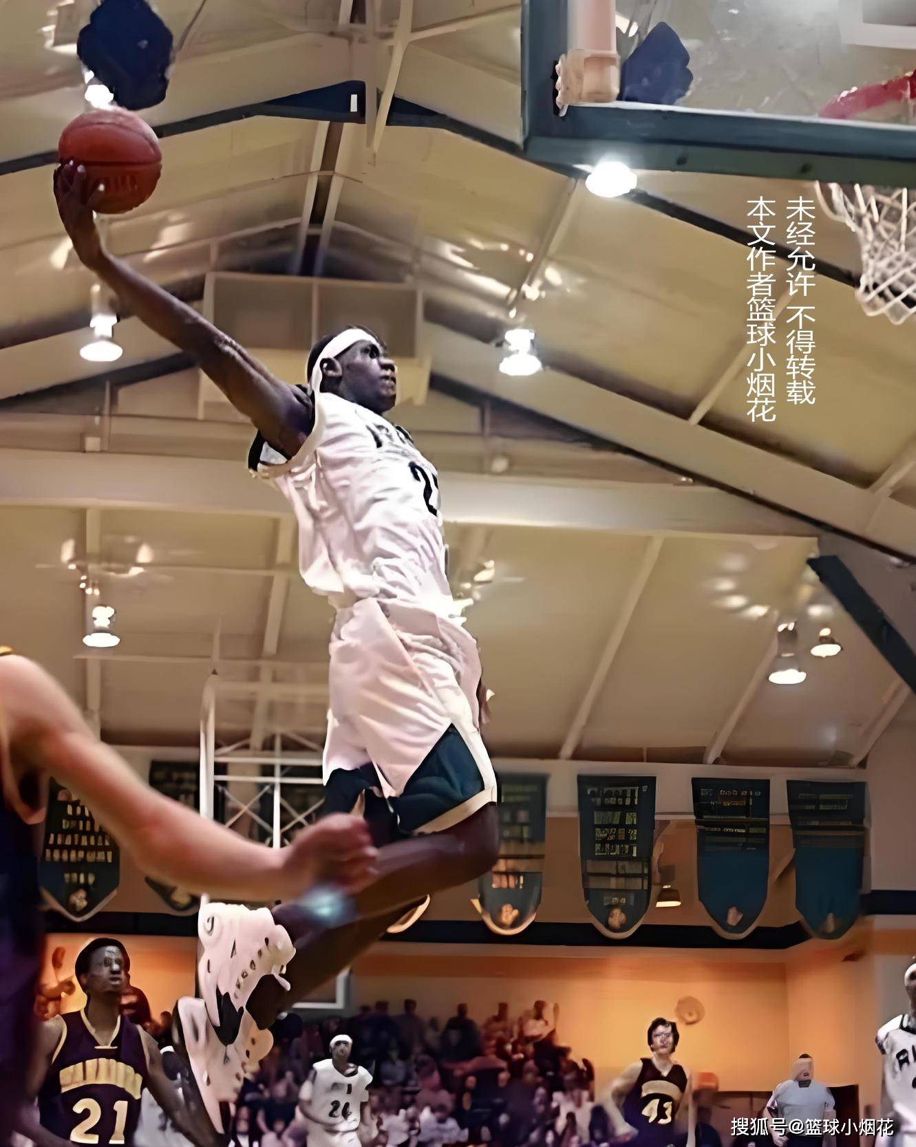 佩德里：还有2场欧冠联赛要尽可能多拿分；我们都很爱阿劳霍（佩德里：欧冠剩余两战尽力多拿分；大家都很爱阿劳霍）