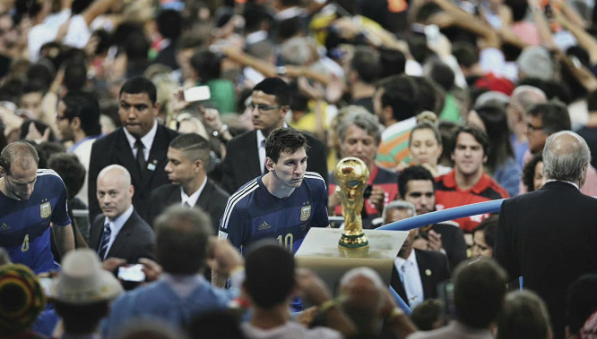 布冯：尤文选择斯帕莱蒂是最好的补救方案，对图多尔感到遗憾（布冯称尤文任命斯帕莱蒂是最佳补救，并为图多尔感到遗憾）