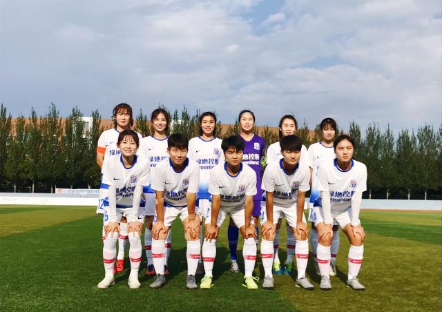 斯基拉：阿森纳正在关注铃木彩艳，有意在下个赛季引进他（斯基拉：阿森纳盯上铃木彩艳，计划在下赛季将其引进）