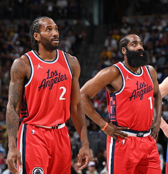 阿森西奥：全队都明白阿隆索传递的理念，我们100%支持阿隆索（阿森西奥：全队已领会阿隆索理念，我们对阿隆索百分百支持）