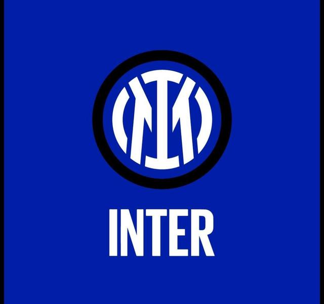 德转评年度最佳右边锋：杜埃、奥利塞、萨拉赫、亚马尔入围（德转年度最佳右边锋候选出炉：杜埃、奥利塞、萨拉赫、亚马尔上榜）