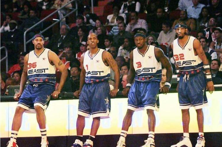 被与贝肯鲍尔比较？凯恩：我从小就喜欢防守，很享受铲球（被拿来与贝肯鲍尔相提并论？凯恩：自幼热爱防守，铲球令我乐在其中）