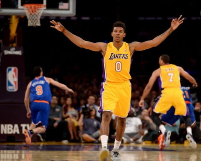 奥乌苏去津门虎？于根伟：目前不可能敲定引援，别轻信传闻（传奥乌苏加盟津门虎？于根伟：引援尚未敲定，勿信传闻）