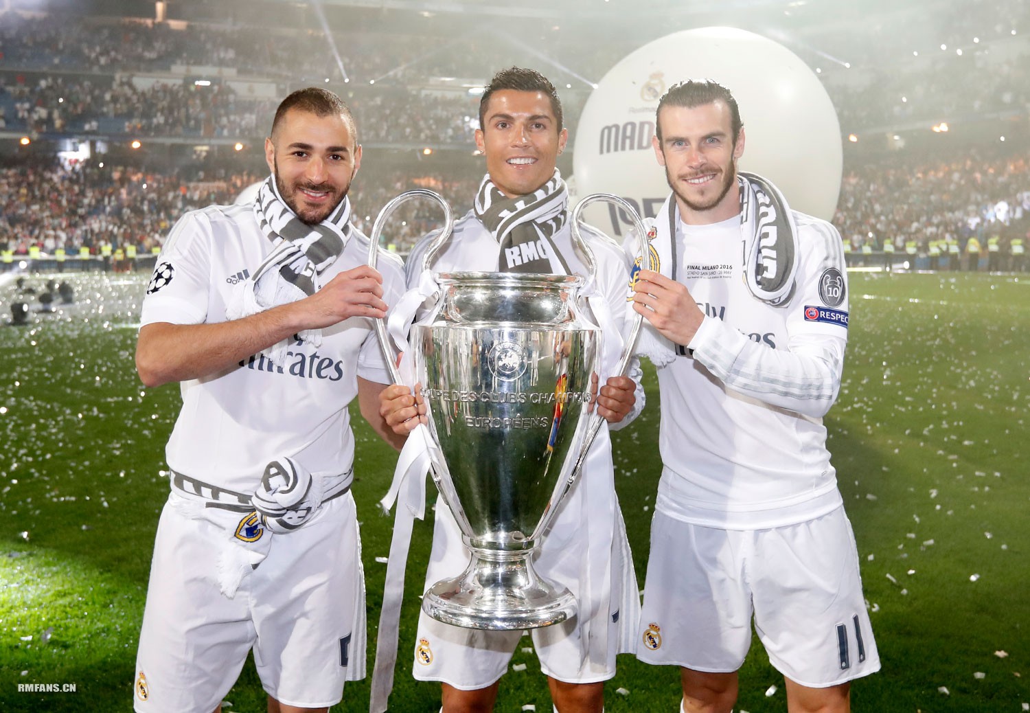 复盘曼联1-1西汉姆：阿莫林“反向换人”导致丢分，B费射门离谱（曼联1-1西汉姆复盘：阿莫林逆向换人致失分，B费射门离谱）