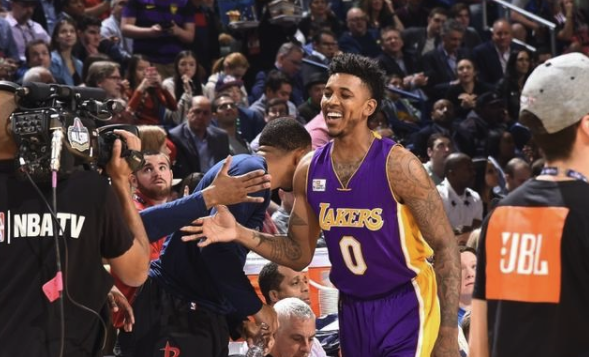 门将神扑改变比赛命运（门将逆天扑救改写战局）